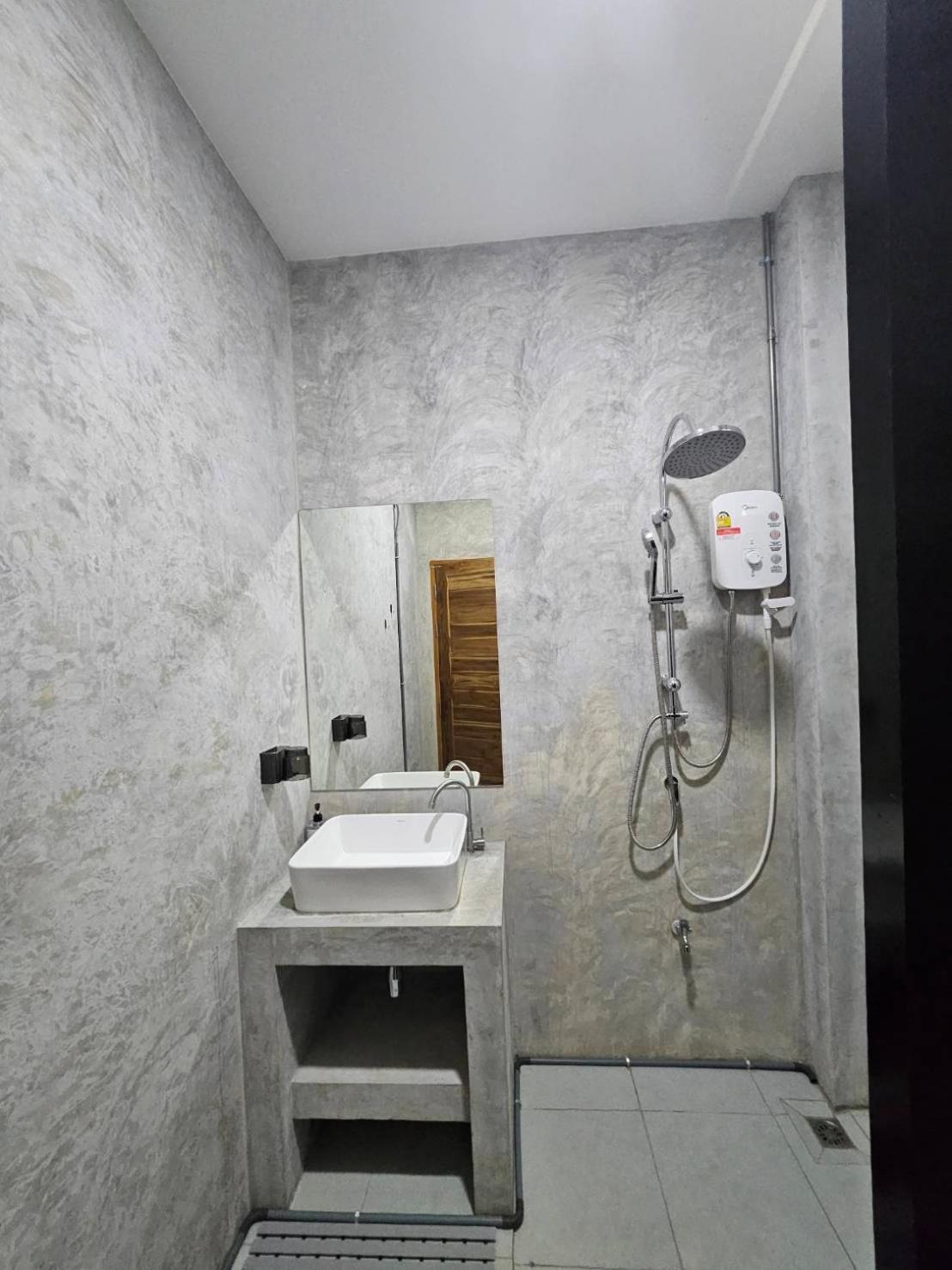 The Picturebook Guesthouse แม่สอด ภายนอก รูปภาพ